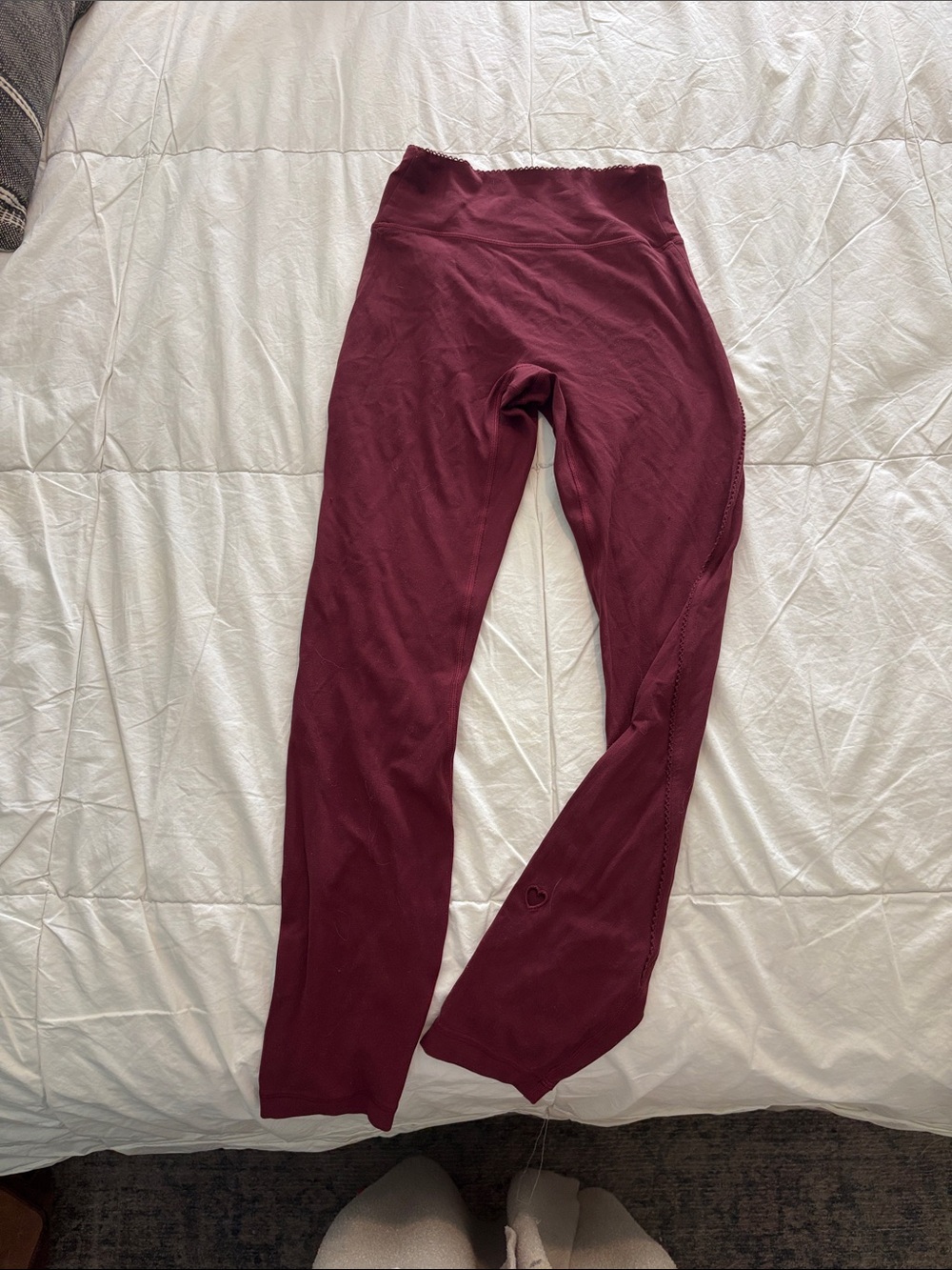 (2 pieces) lululemon groove tight and nulu ribbed crop tank with heart detail - Picture 6 of 6